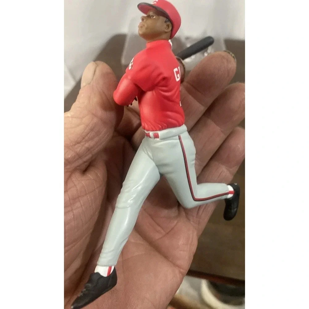 Ken Griffey Jr NEW Hallmark 2000 Cincinnati Reds‎ Baseball Ornament Hall of Fame